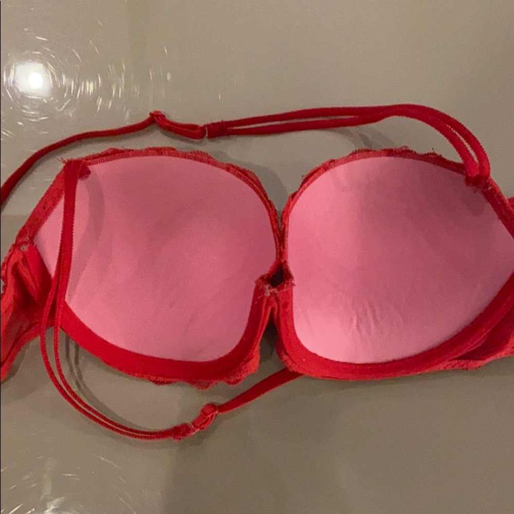 Red Lace Bra - Picture 8 of 8